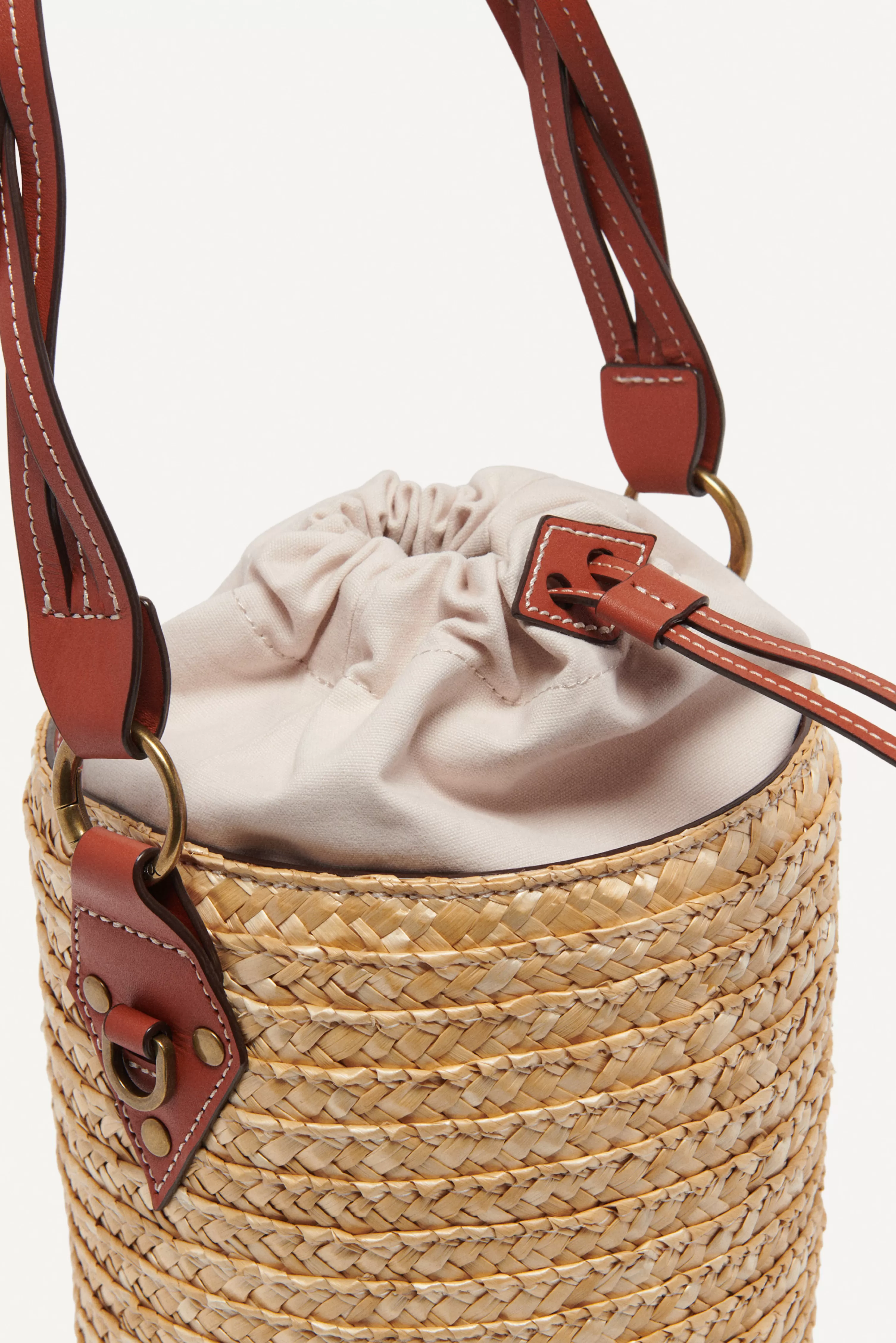 gina_2-3.webp ba&sh Gina.