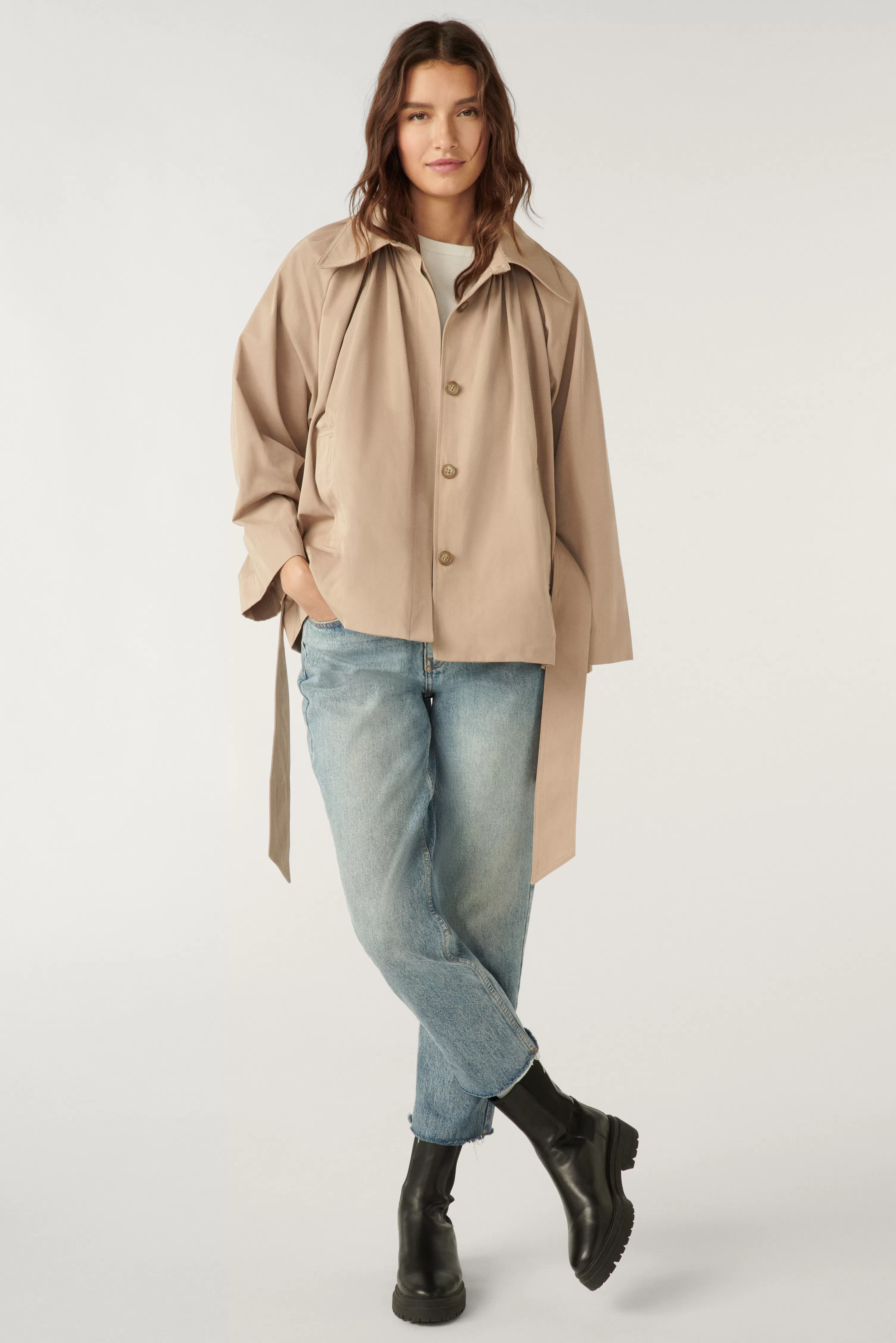 ba&sh Trenchcoat.